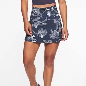 ATHLETA Skort Medium Navy Blue Sonic Floral Athletic Skirt Built in‎ Shorts